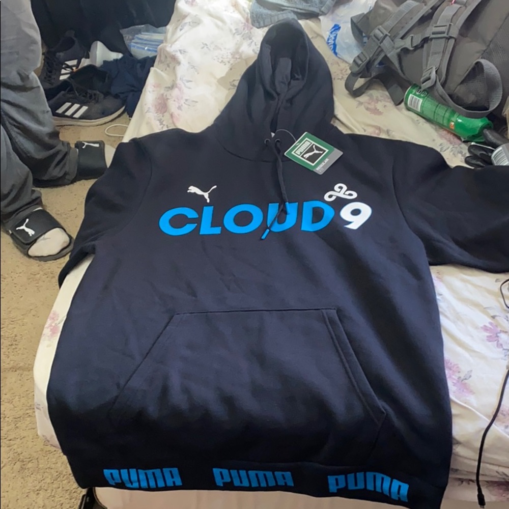 Brand new puma sweater